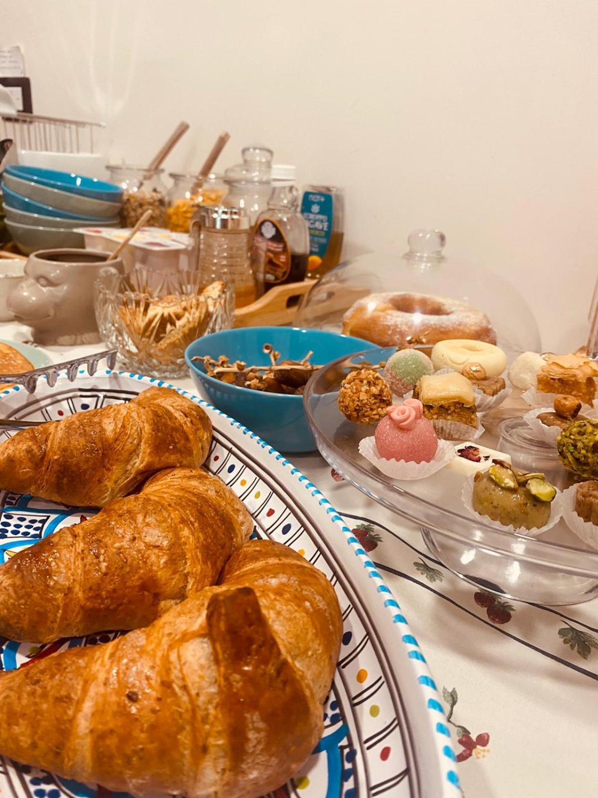 Isolabella Bed & Breakfast Мадзара дел Вало Екстериор снимка