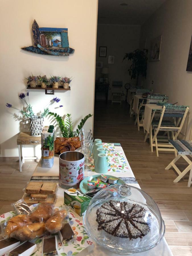 Isolabella Bed & Breakfast Мадзара дел Вало Екстериор снимка