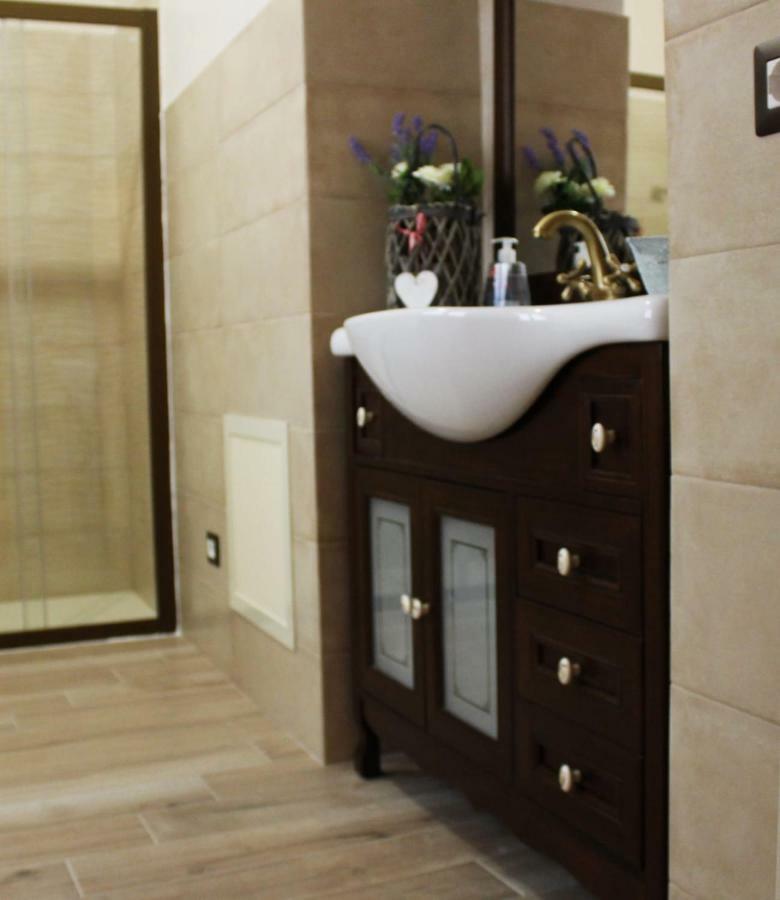 Isolabella Bed & Breakfast Мадзара дел Вало Екстериор снимка